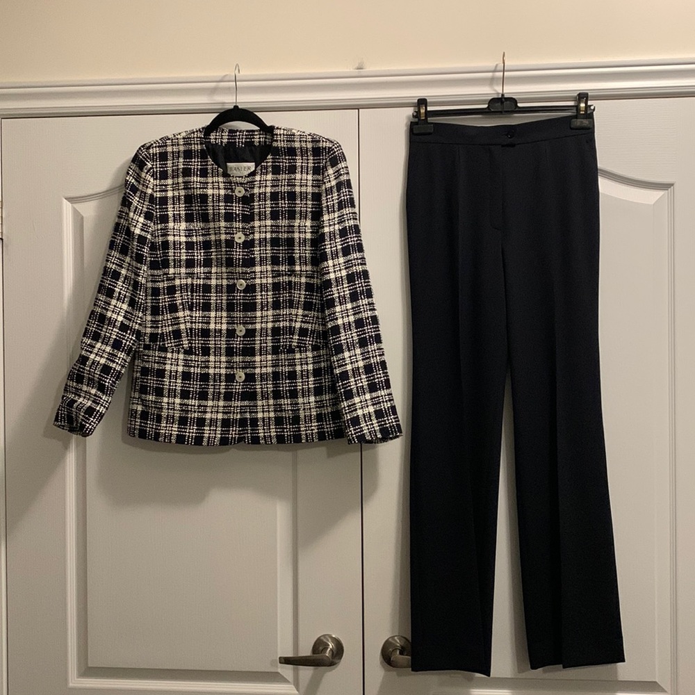 NWOT Basler suit